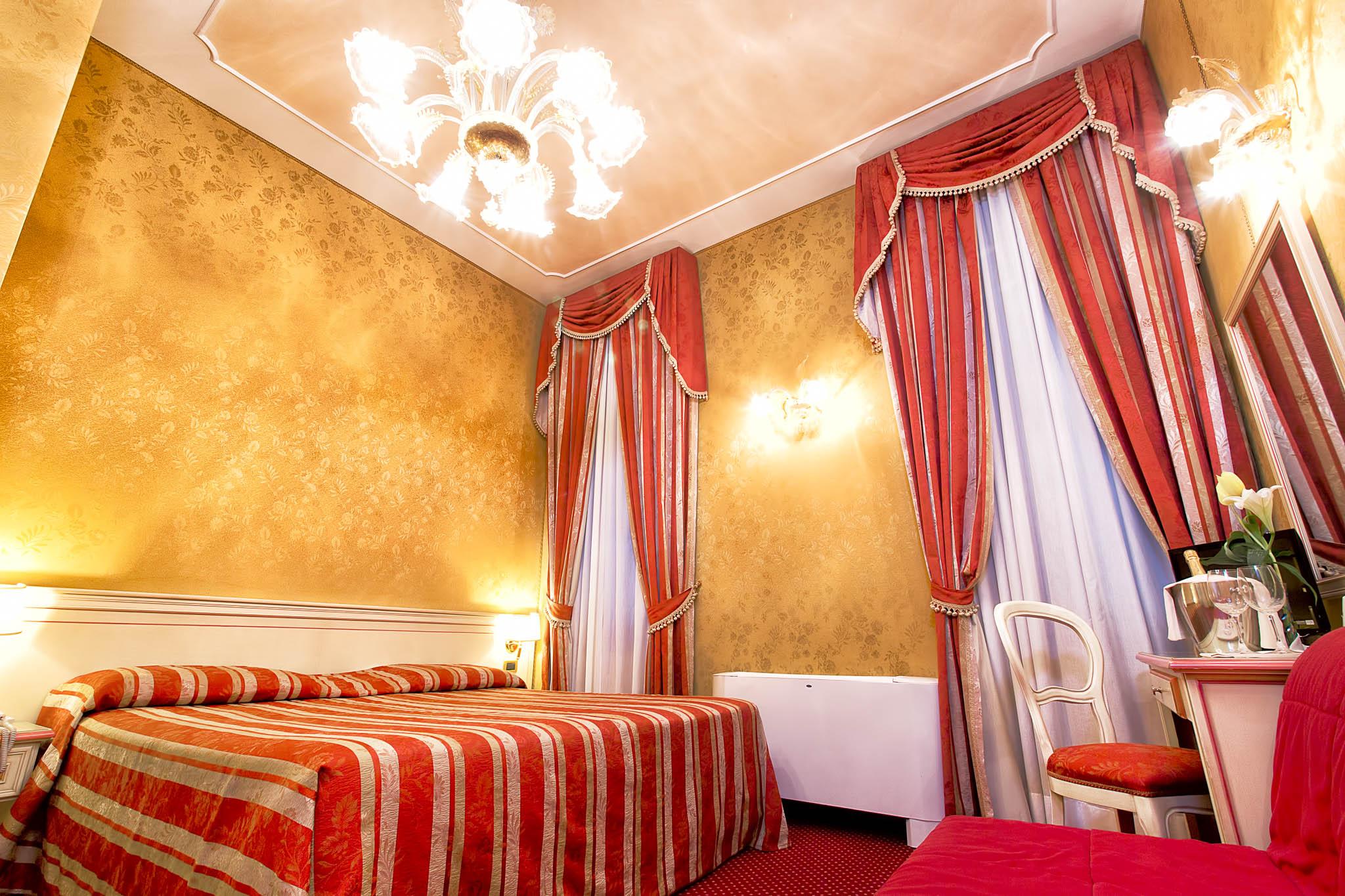 Ca' San Polo Hotel Venice Luaran gambar