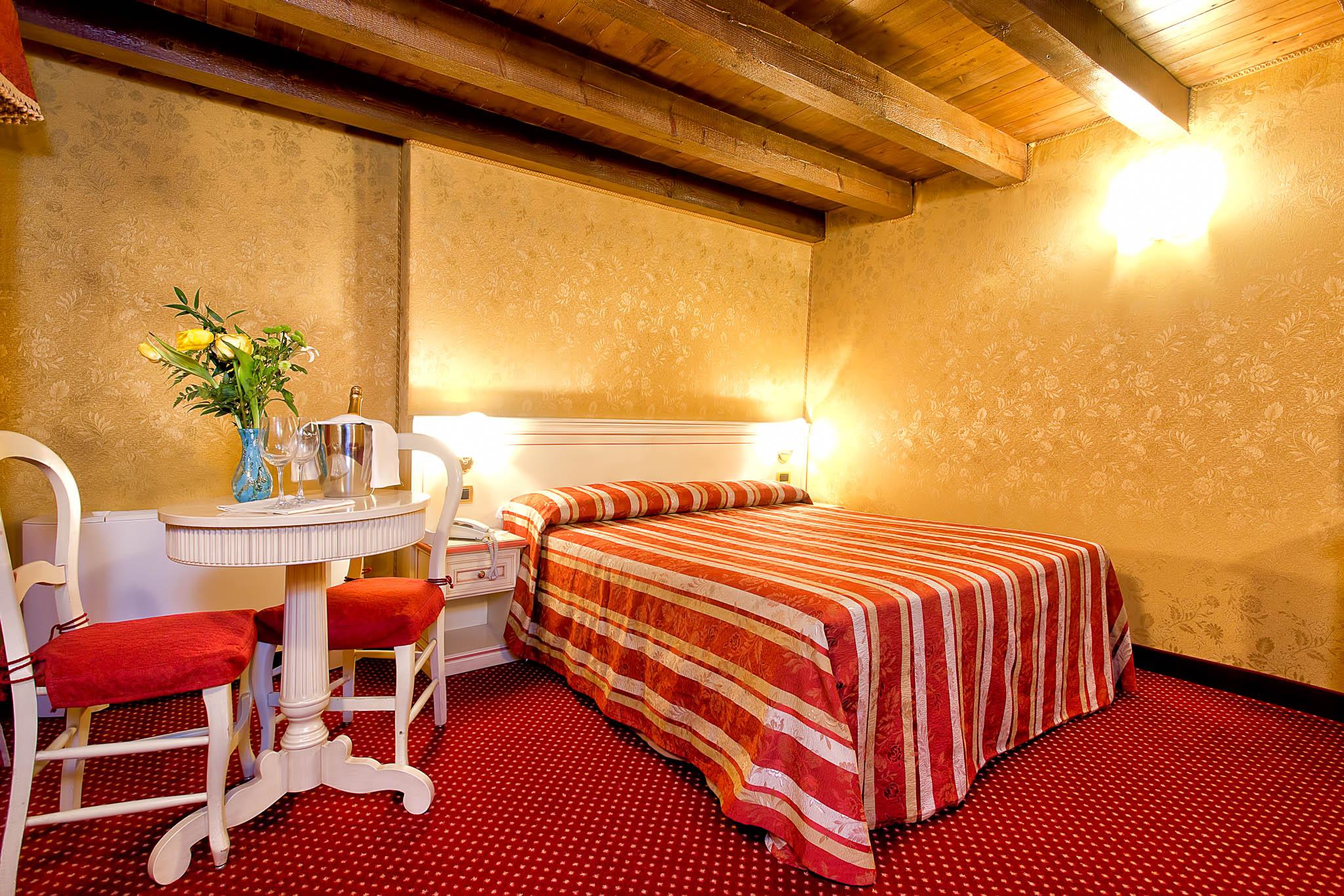 Ca' San Polo Hotel Venice Luaran gambar
