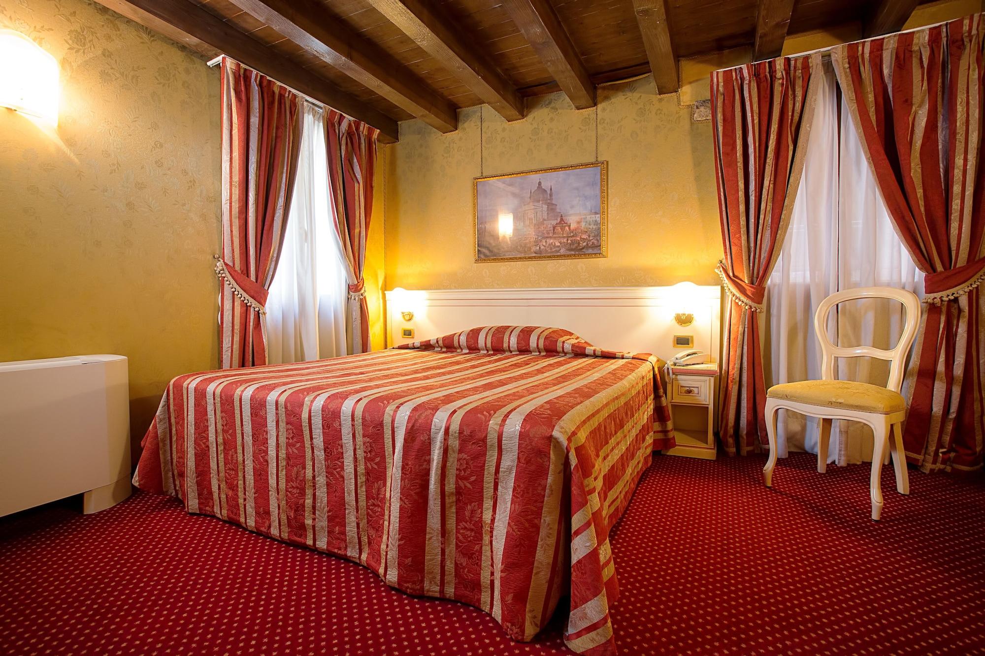 Ca' San Polo Hotel Venice Luaran gambar