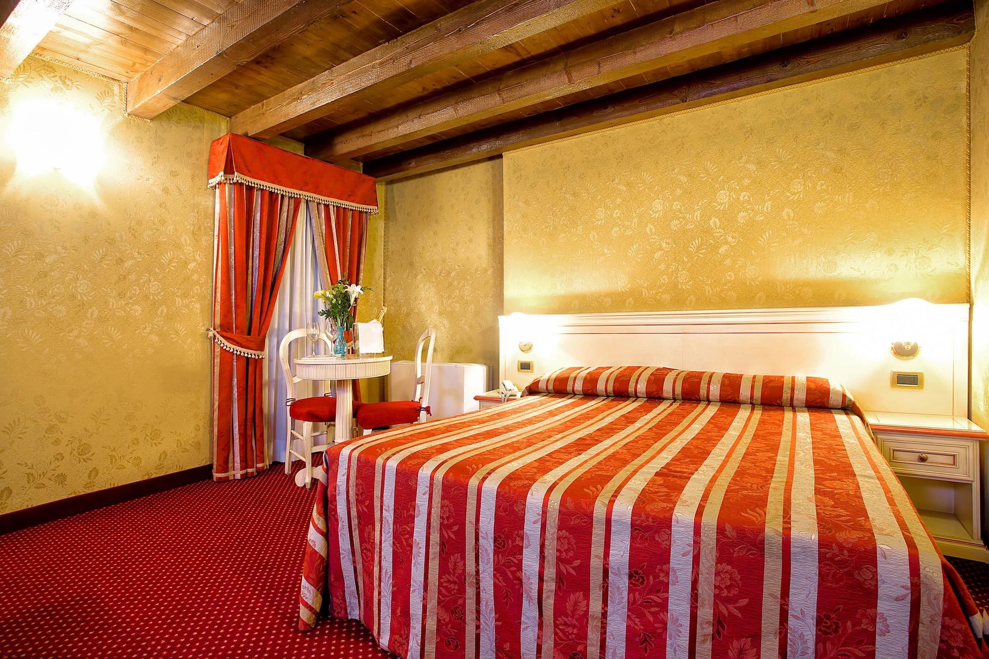 Ca' San Polo Hotel Venice Luaran gambar